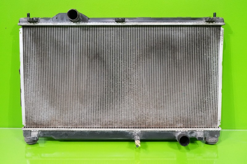 06-13 IS250 IS350 OEM cooling coolant radiator assembly 422133-5610 Toyota Lexus