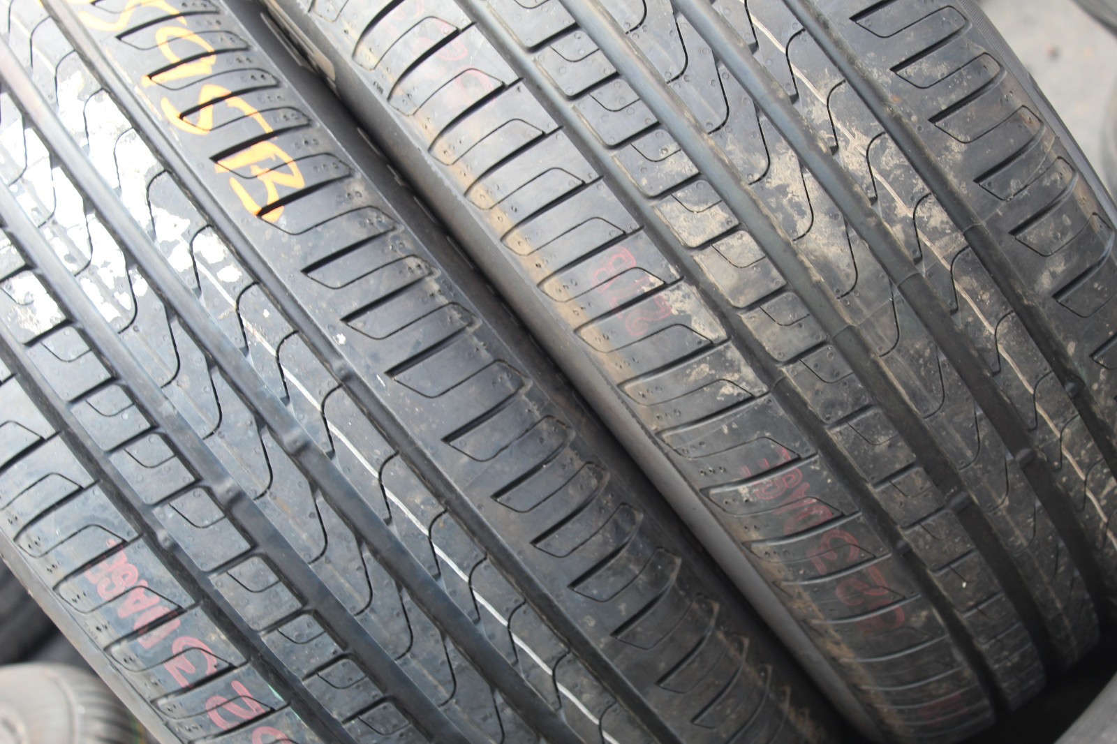 New 215 55 17 Pirelli, Cinturato P7, 94W, x2 A Pair (F1_tyres) L3595