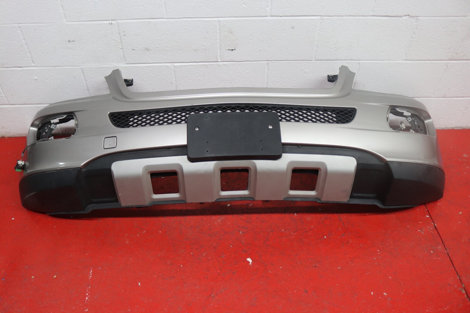 2006 2008 MERCEDES BENZ ML-CLASS FRONT BUMPER COVER