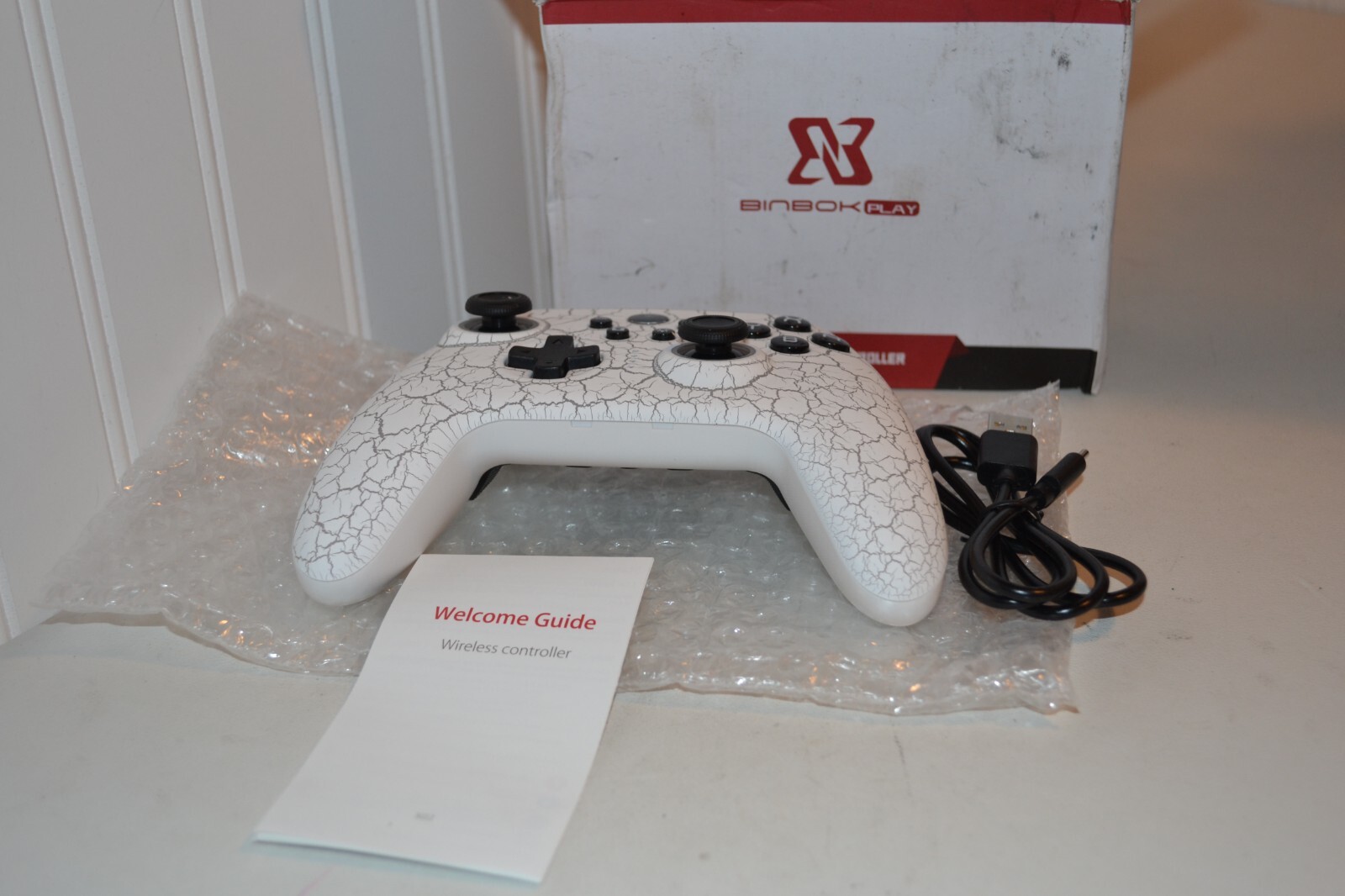 Binbok EBO Game Controller Model: X02 with Charging Cord