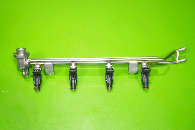 00-06 Audi TT OEM 1.8 AWP engine motor fuel rail + regulator + injectors
