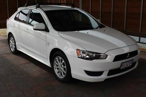 Lancer 10 hatchback