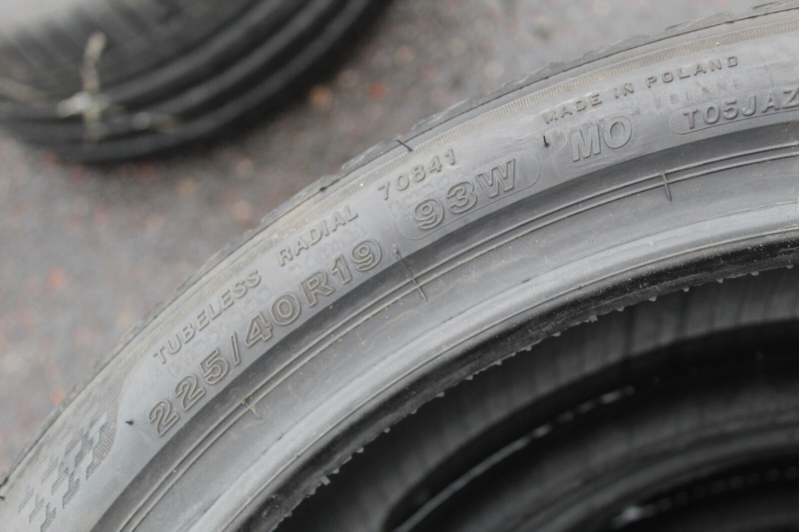 225 40 19 Bridgestone, Turanza T005, MO, 93W, x2 A Pair 7.0mm (F1_tyres) L3242