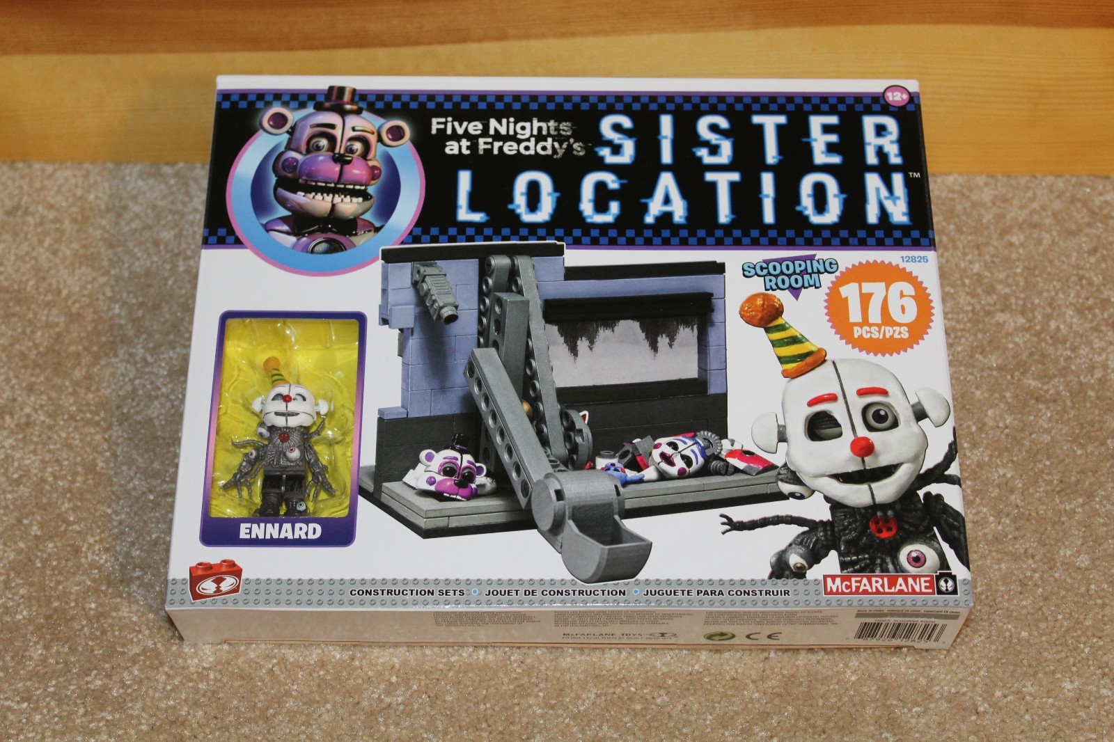 scooping room lego