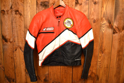 Best dainese deals leather jacket