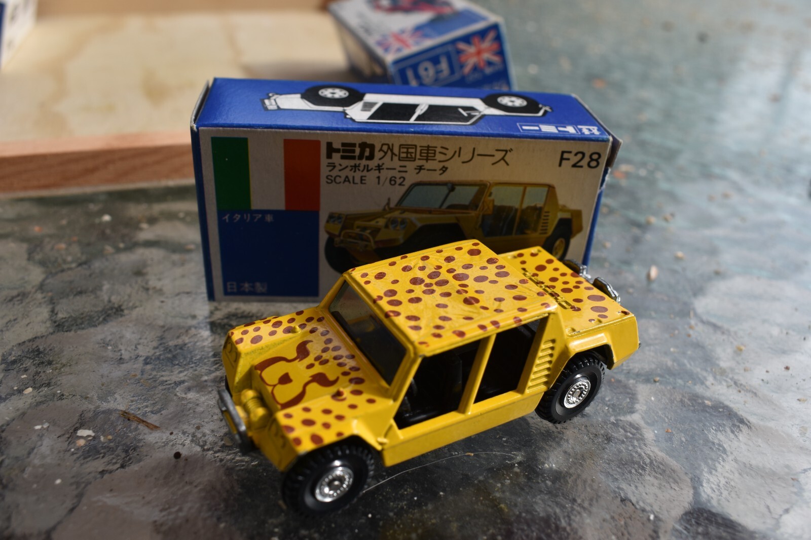 の 人気アイテムランキング F28 Tomica Lamborghini eBay | 1970s Boxed New 1/62 Cheetah ミニカー
