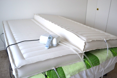 Mattress with air clearance chambers