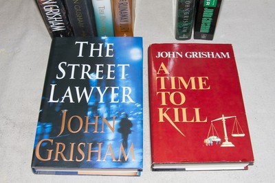 ?? JOHN GRISHAM - Lot of 8 BOOKS ?? - The Firm - A Time to Kill - The Partner