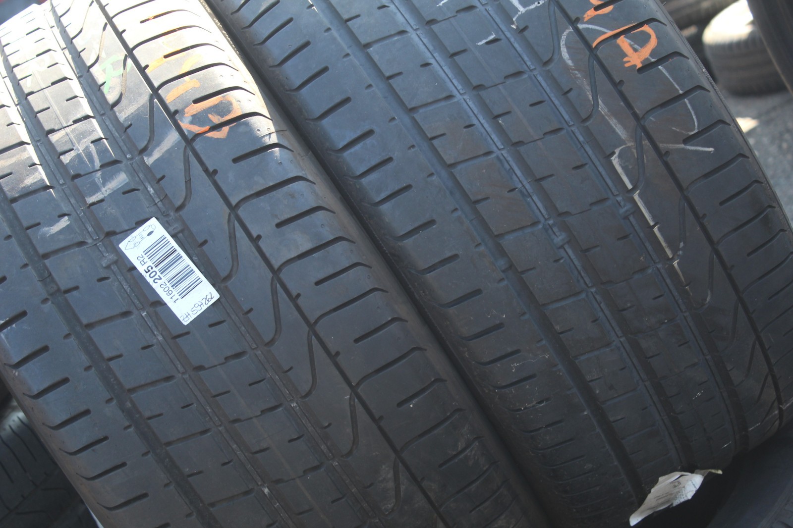 295 35 21 Pirelli, P Zero, N0, 103Y, x2 A Pair 5.8mm (F1_tyres) L3744