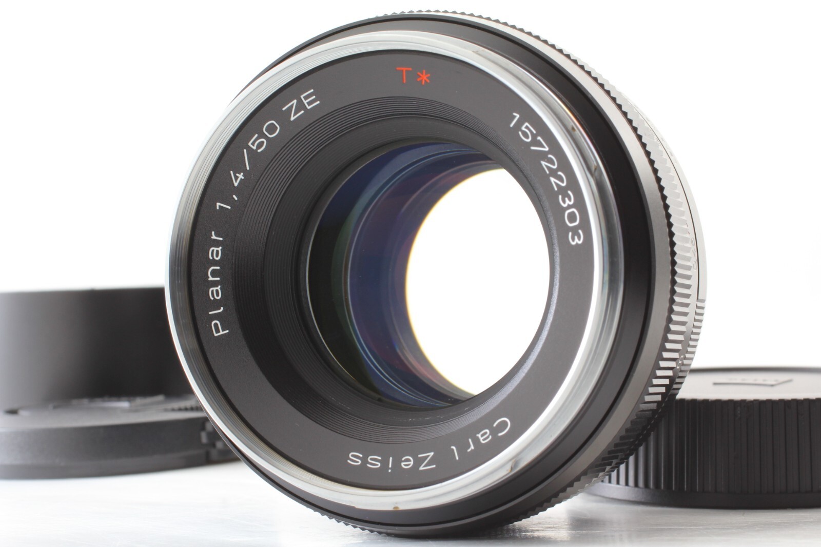 超美品 CONTAX Carl Zeiss Planar 50 1.4 B352 Top Mint w/ Hood] Carl Zeiss Planar T* 50mm f/1.4 ZE Lens