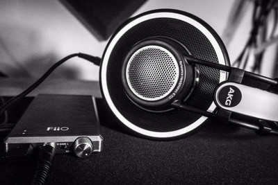 AKG K702 Reference Class Studio Headphones K-702 Standard Packaging BRAND NEW