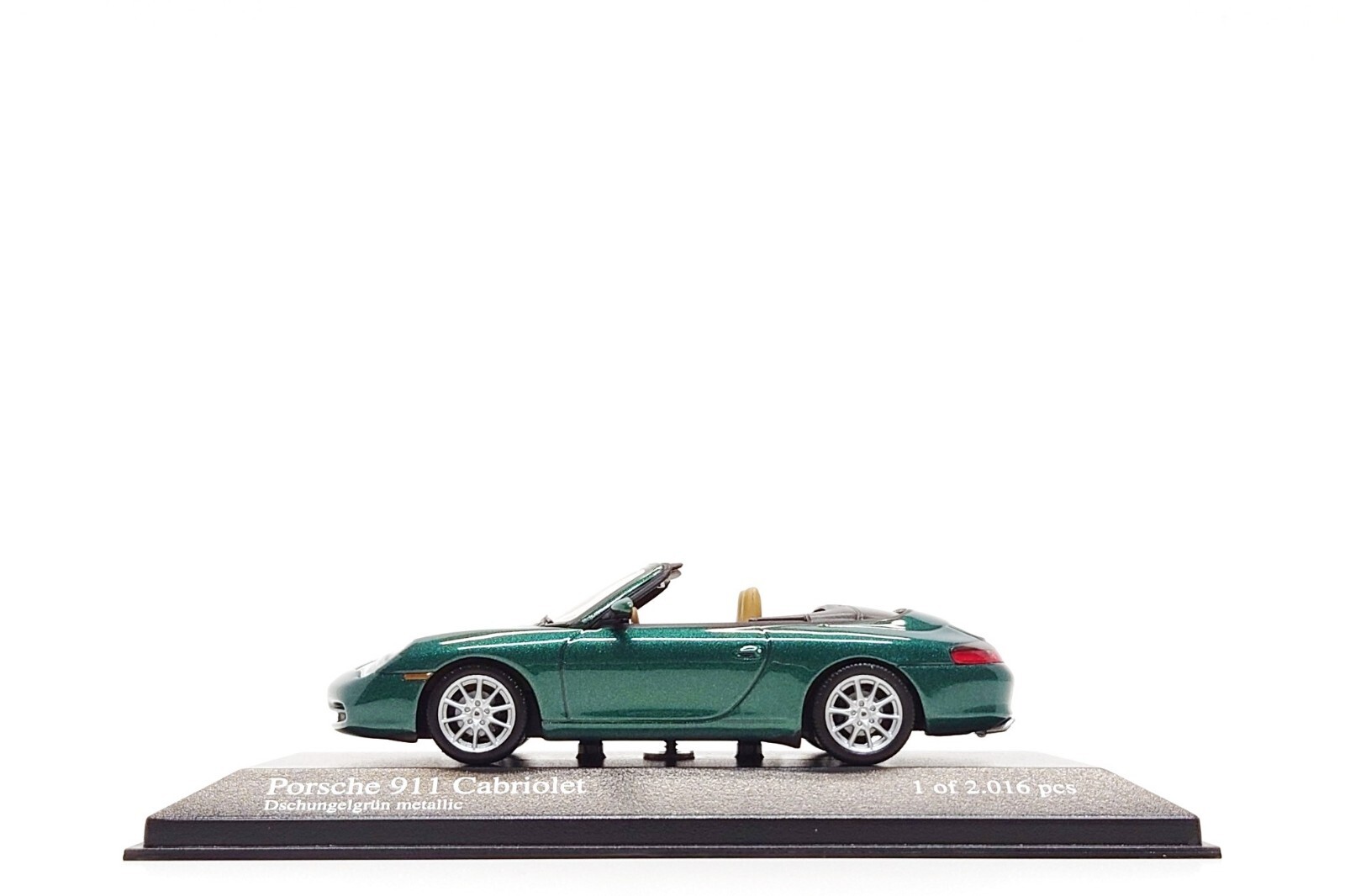 限定車 MINICHAMPS 1/43 PORSCHE 1/43 MINICHAMPS Porsche 911 996 GT2 Silver w/ Case From