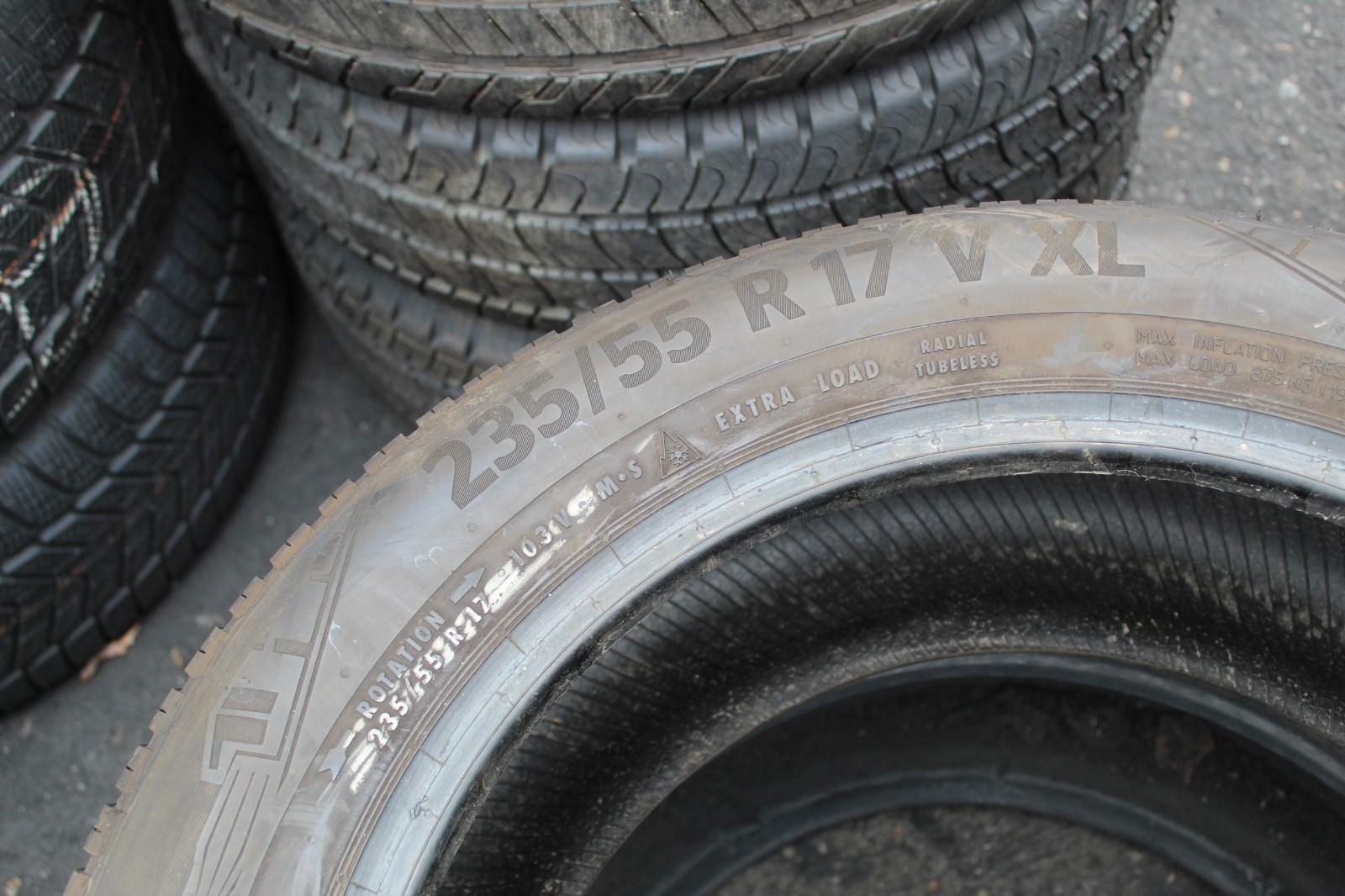 235 55 17 Continental, All Season, XL 103V x1 Single Tyre 7.2mm (F1_tyres) L3689