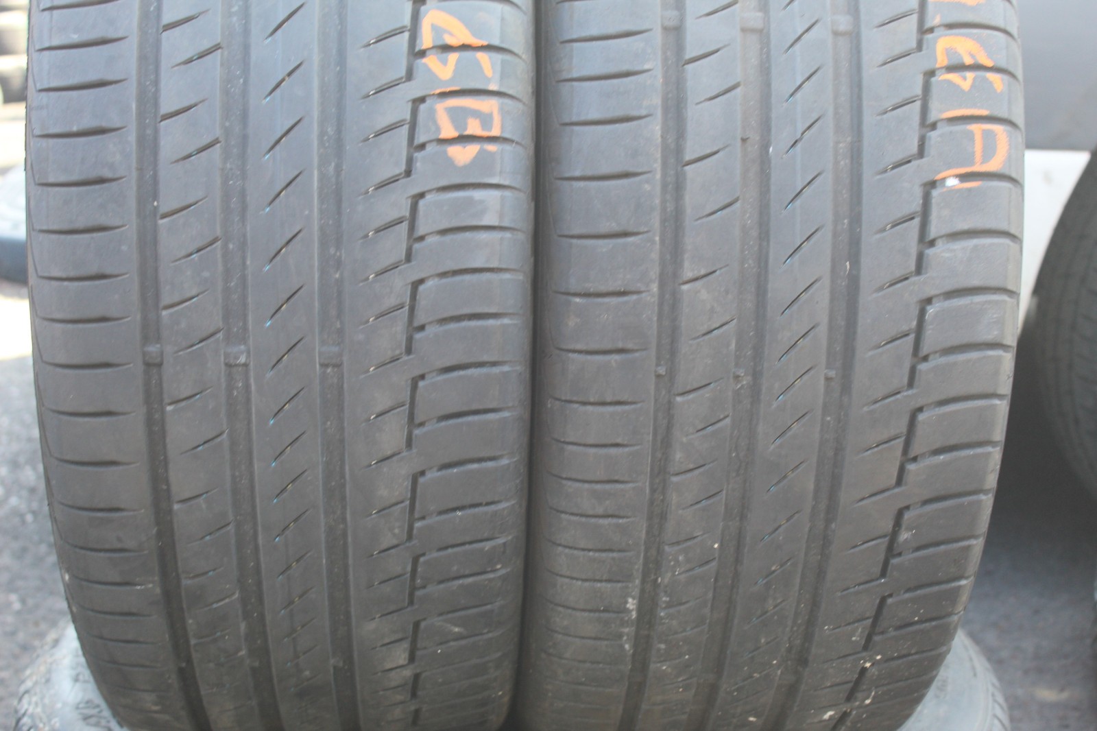 265 45 21 Continental, PC 6, XL, AO, 108H, x2 A Pair 6.5mm (F1_tyres) FO L3746