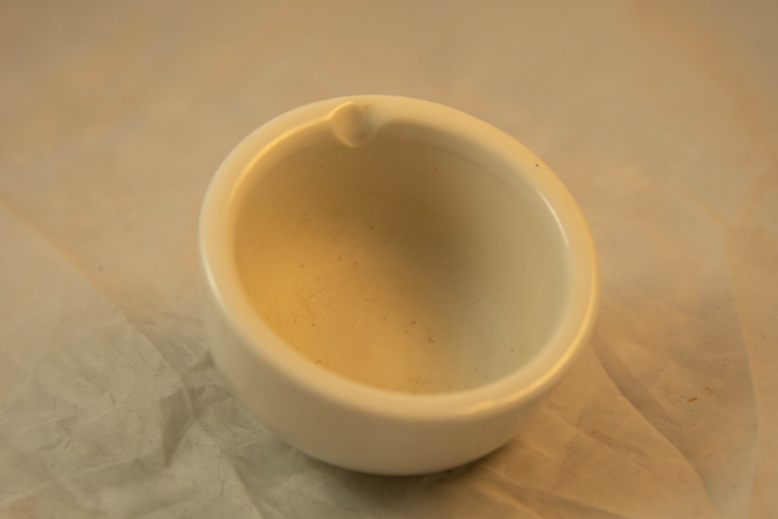 Porcelain mortar and pestle, 3.5