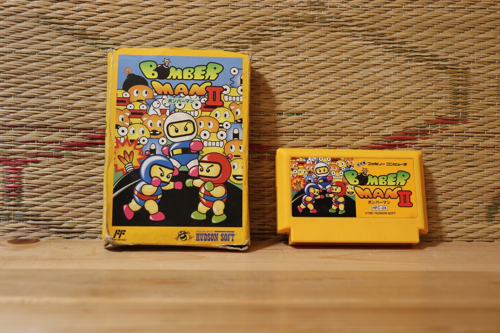Bomberman 2 II w/box Bomber man Japan Nintendo Famicom FC
