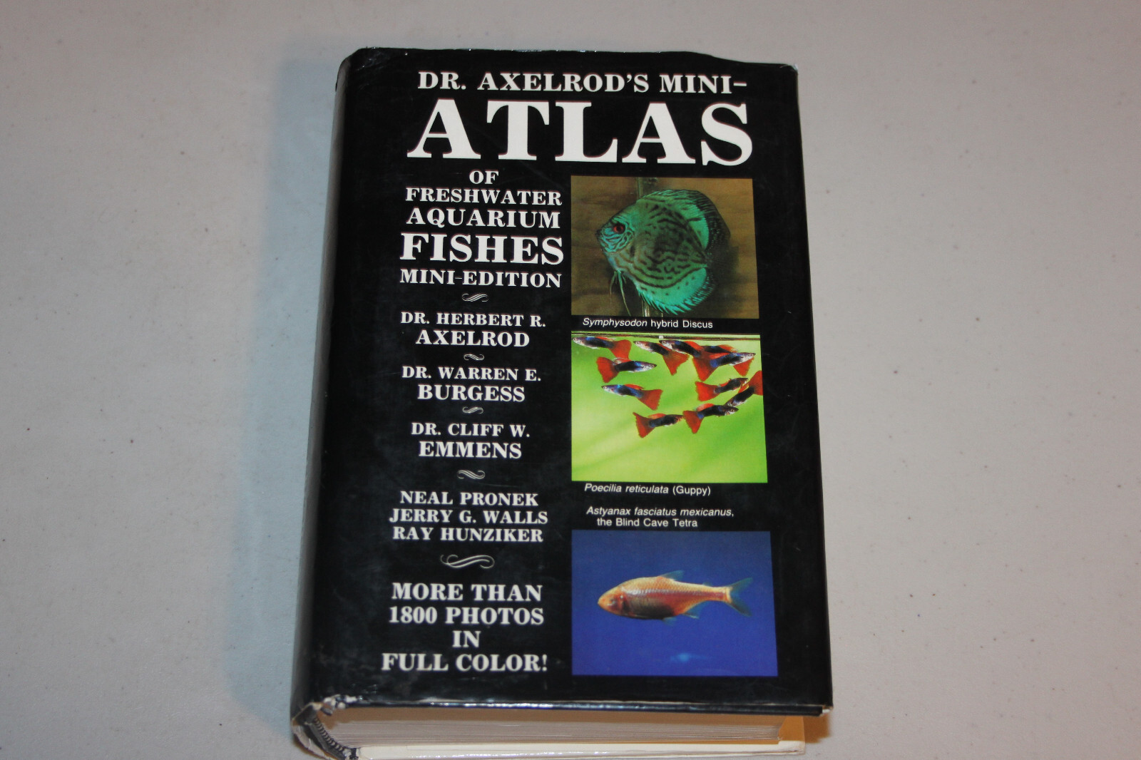 洋書　Dr. Axelrod's Mini-Atlas 淡水魚 Dr. Axelrod's Mini-Atlas of Freshwater Aquarium Fishes