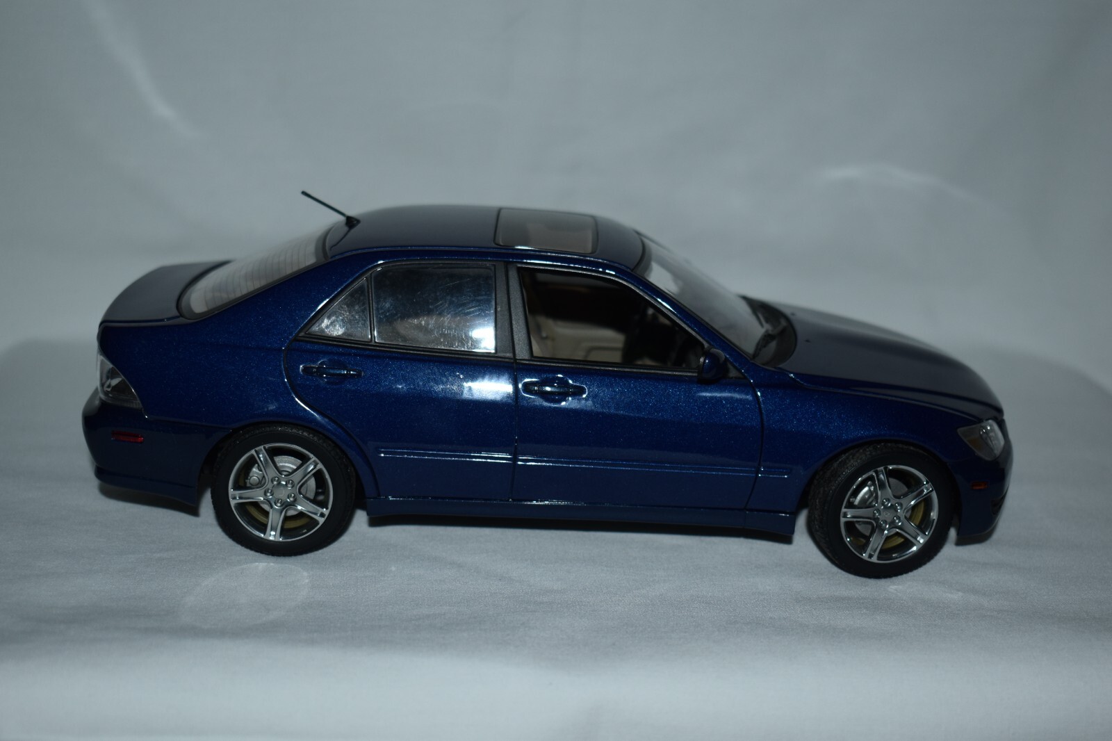 Auto Art 1:18 LEXUS LS300 Blue | eBay