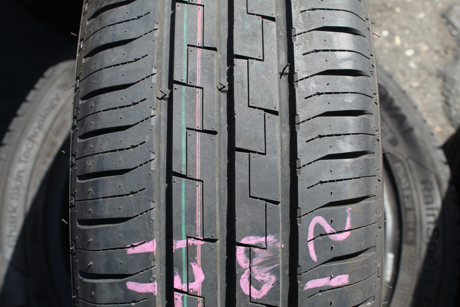 New 215 60 17C Rotalla, Setulla VRace, 109/107T, x1 Single Tyre (F1_tyres) L3574