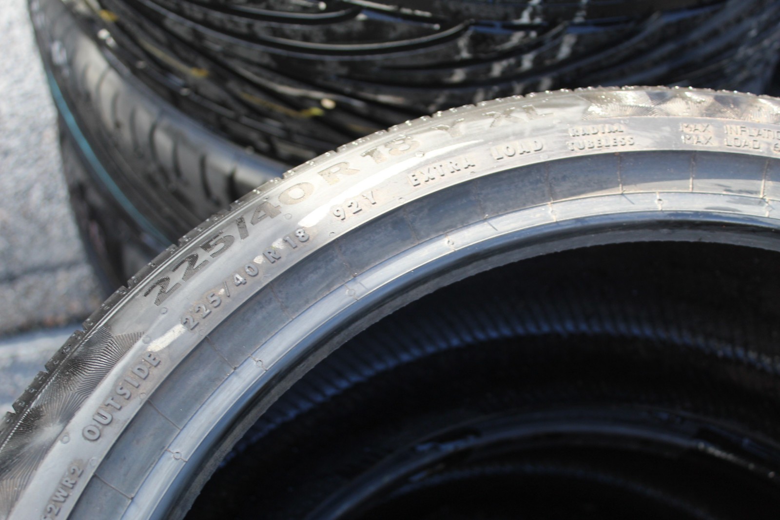 New 225 40 18 Continental, PC 6, XL, 92Y, x1 Tyre (F1_tyres) L3770