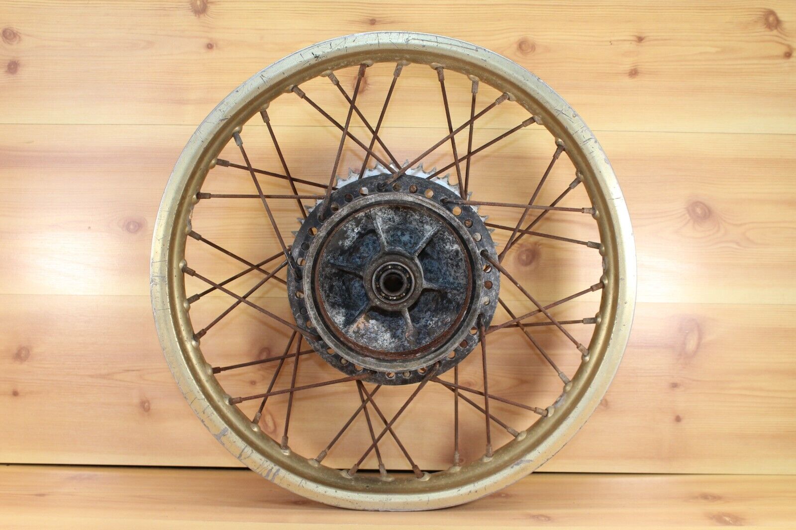1980 1981 Yamaha YZ465 & 1981 YZ250 OEM Gold Rear Wheel Rim 1980 1981 Yamaha YZ465 & 1981 YZ250 OEM Gold Rear Wheel Rim