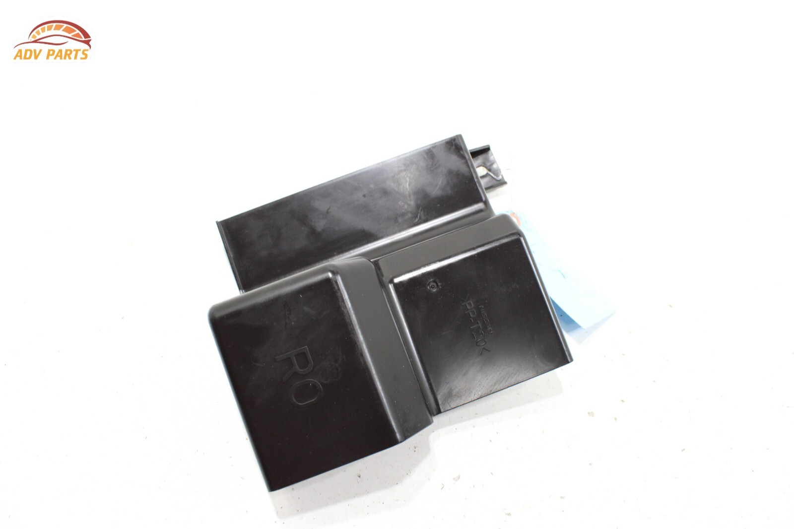 グリード NISSAN KICKS RADIATOR RIGHT SIDE AIR GUDE PLATE COVER PANEL
