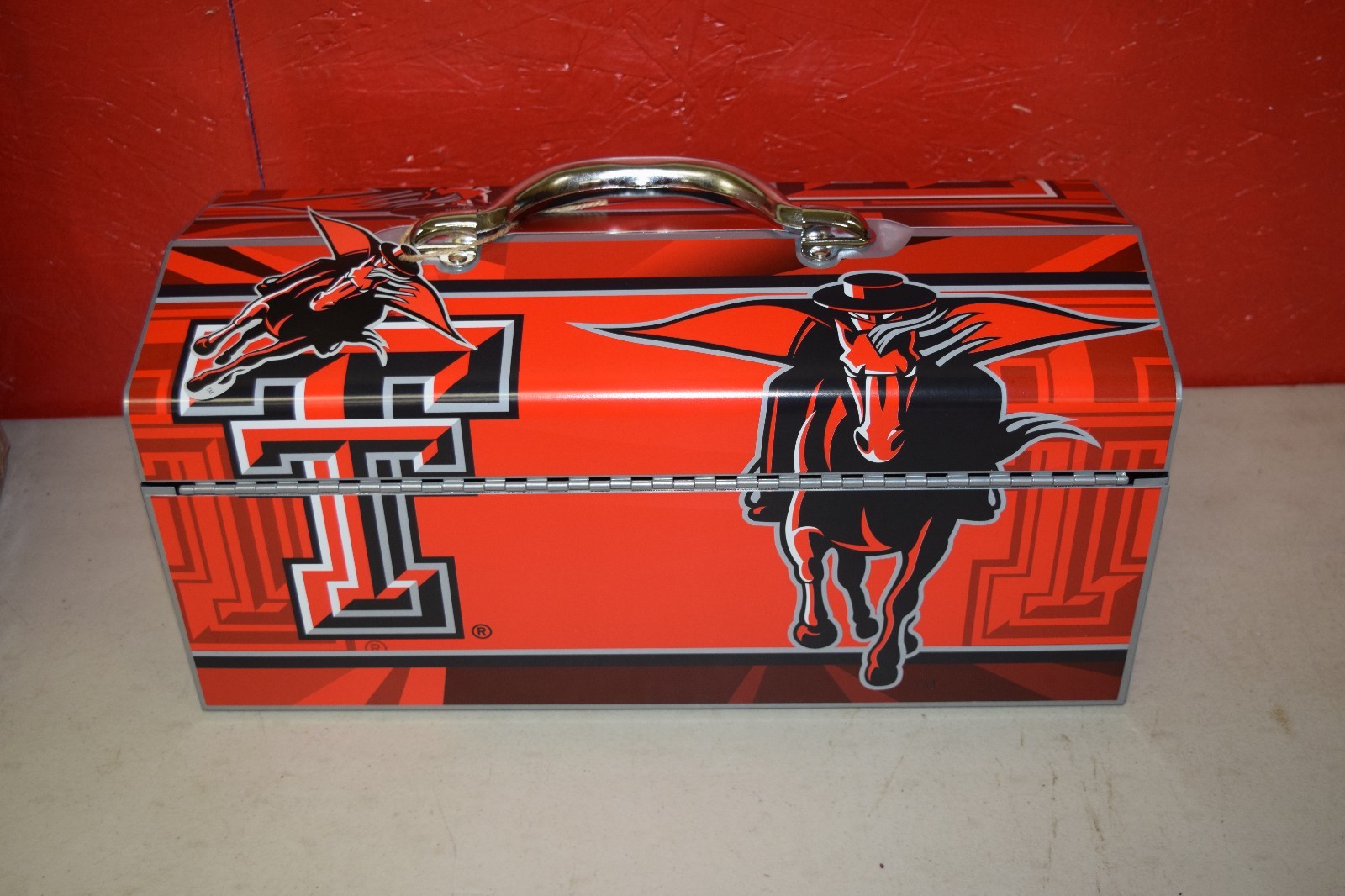 Sainty International Art Tool Box Texas Tech 24-108