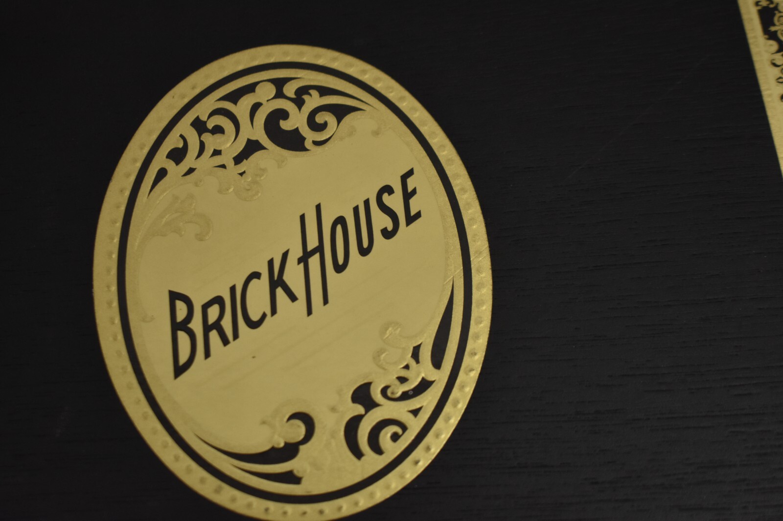 JC Newman Cigar Co Brick house Wooden Cigar Storage Box Container Fits 25