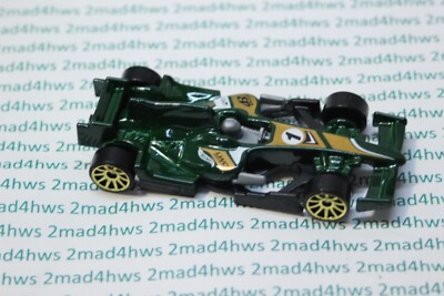 Hot Wheels MULTIPACK EXCLUSIVE Package Pull dark green F1 RACER