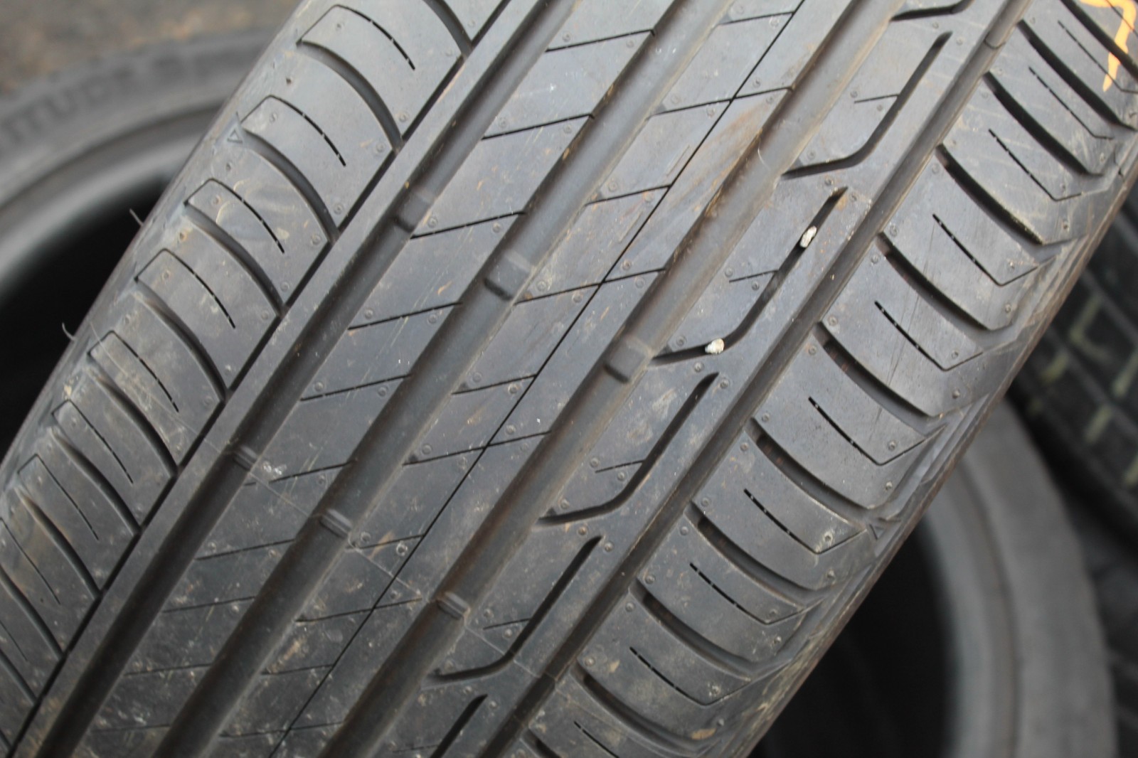 New 225 45 17 Bridgestone, Turanza T001, 91W, x1 Single Tyre (F1_tyres) L3675