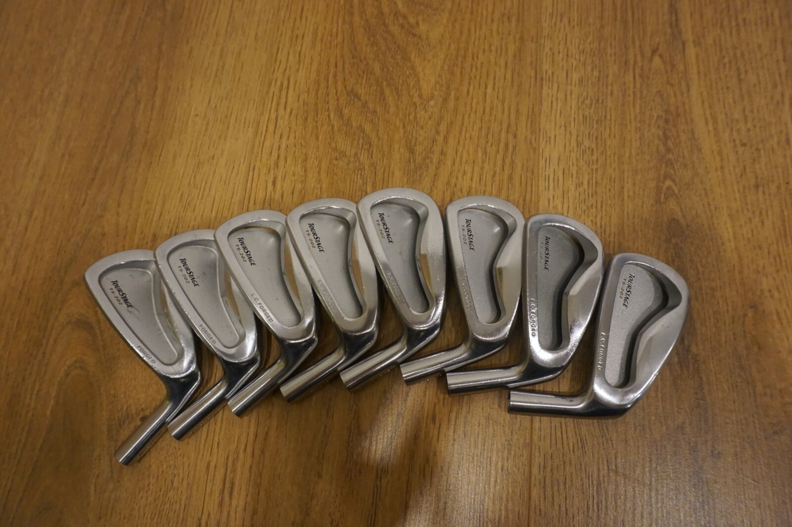 TOUR STAGE TS-202 (R)4〜9 P アイアン7本セット ブリジストン ツアー