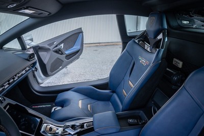 image 8 of interior