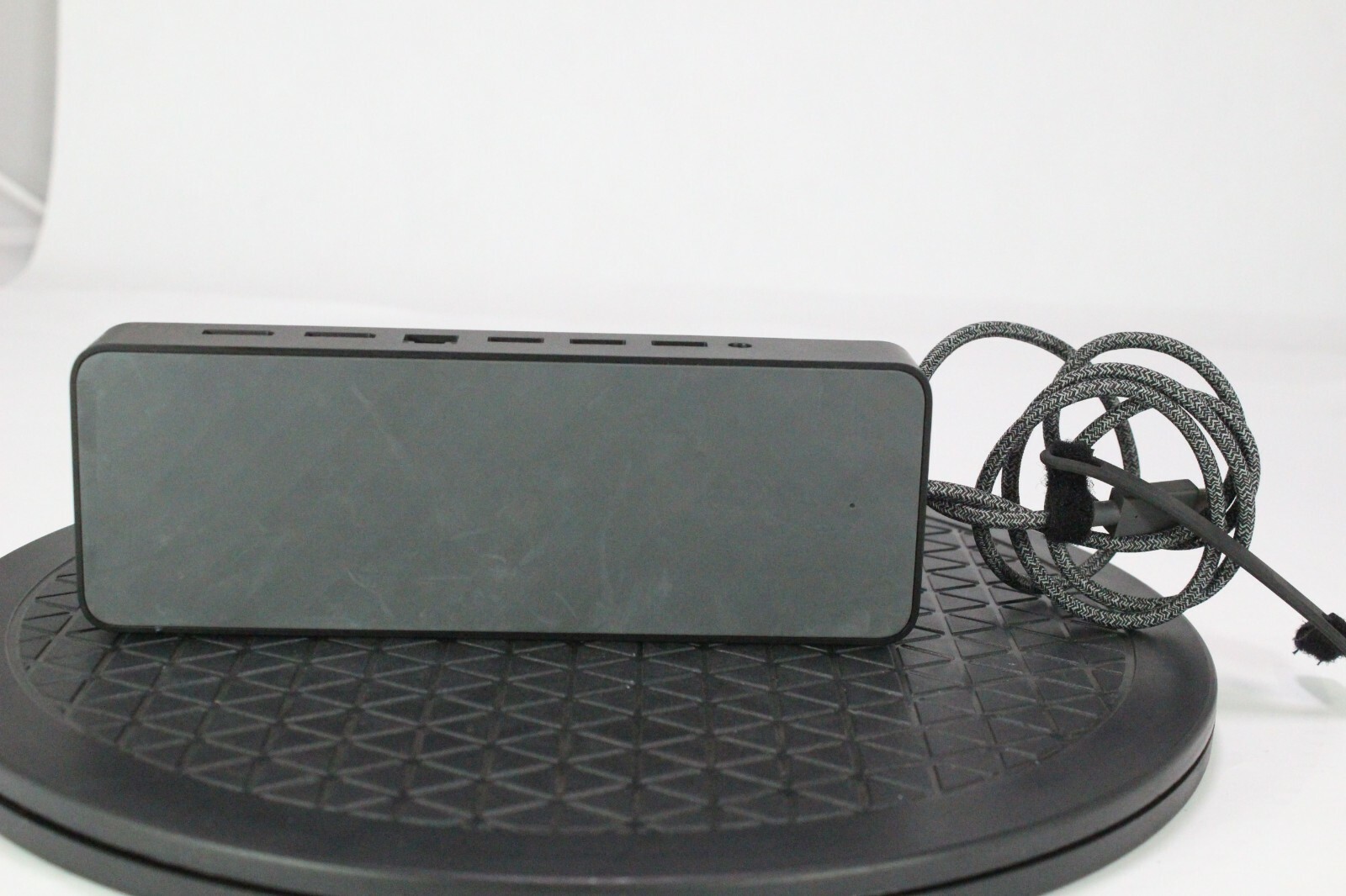 Usb c universal dock. Usb c universal dock