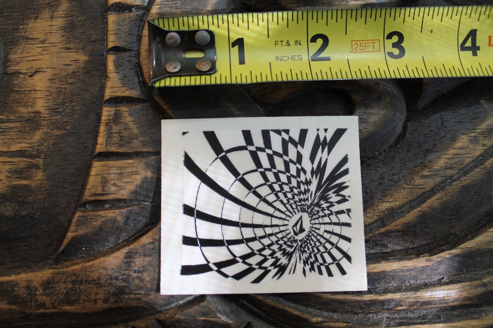 スケートボード FRAMED VOLCOM PISTOL STONE STICKER NEW VOLCOM AUTHORIZED DEALER VINTAGE 90'S SNOW GOLF MX SURF
