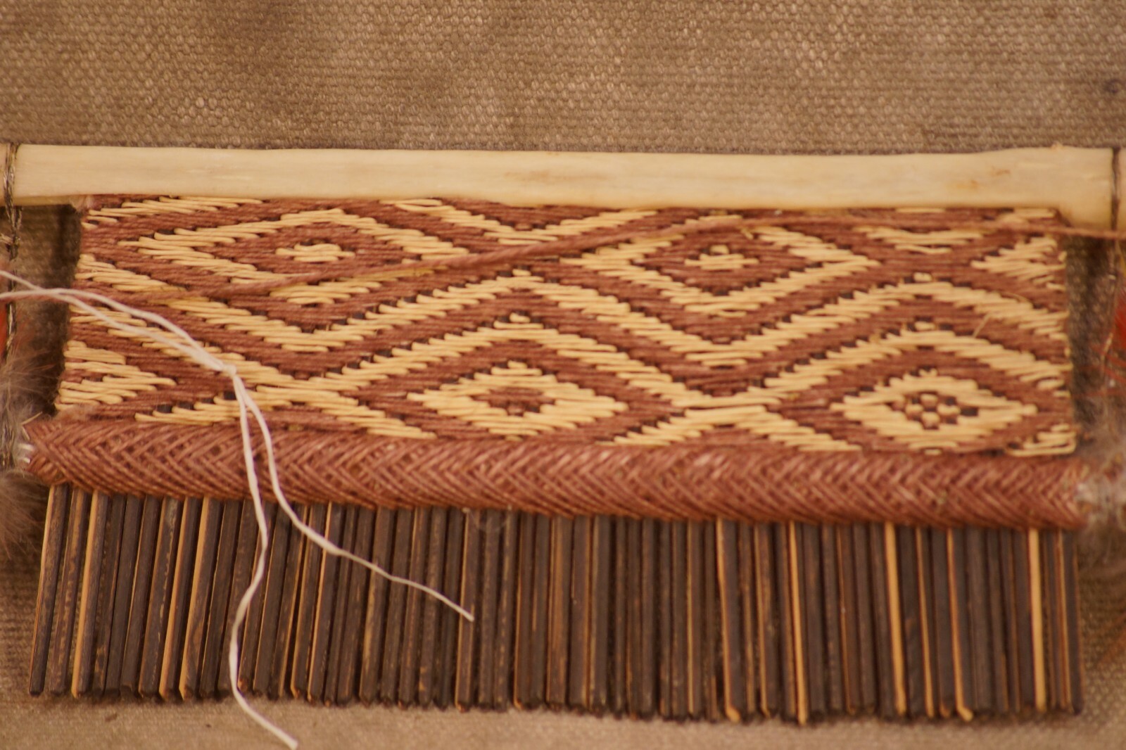 Hixkaryana Amazon Indian Culture Comb + 2 Arrow Heads