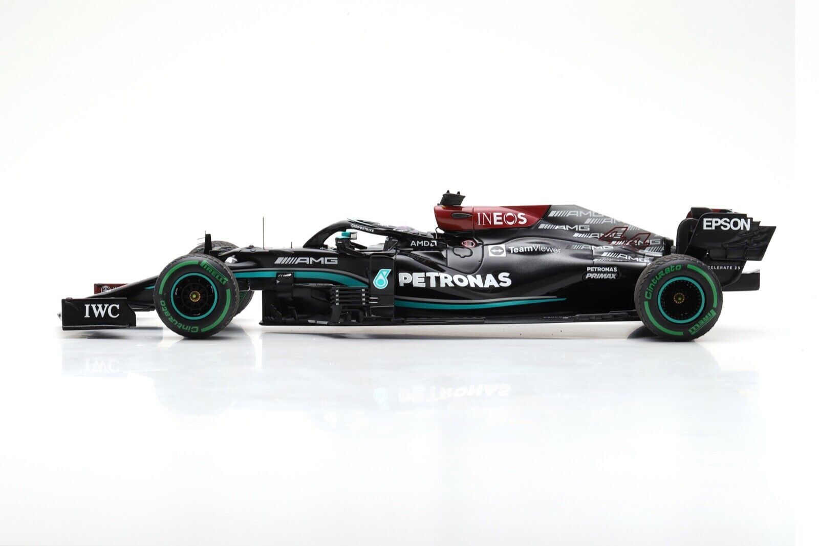 【未使用】Spark 1/18 Mercedes-AMG Petronas F1 Spark 1/18 Mercedes-AMG Petronas F1 W14 E Performance #44
