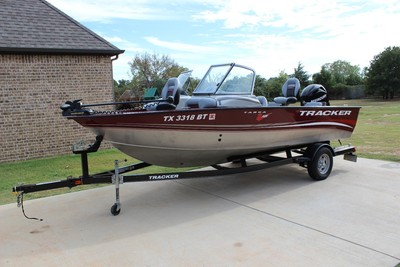 2012 Tracker Targa 18WT Combo W/115hp Mercury 4 Stroke only 28 hours!!!!