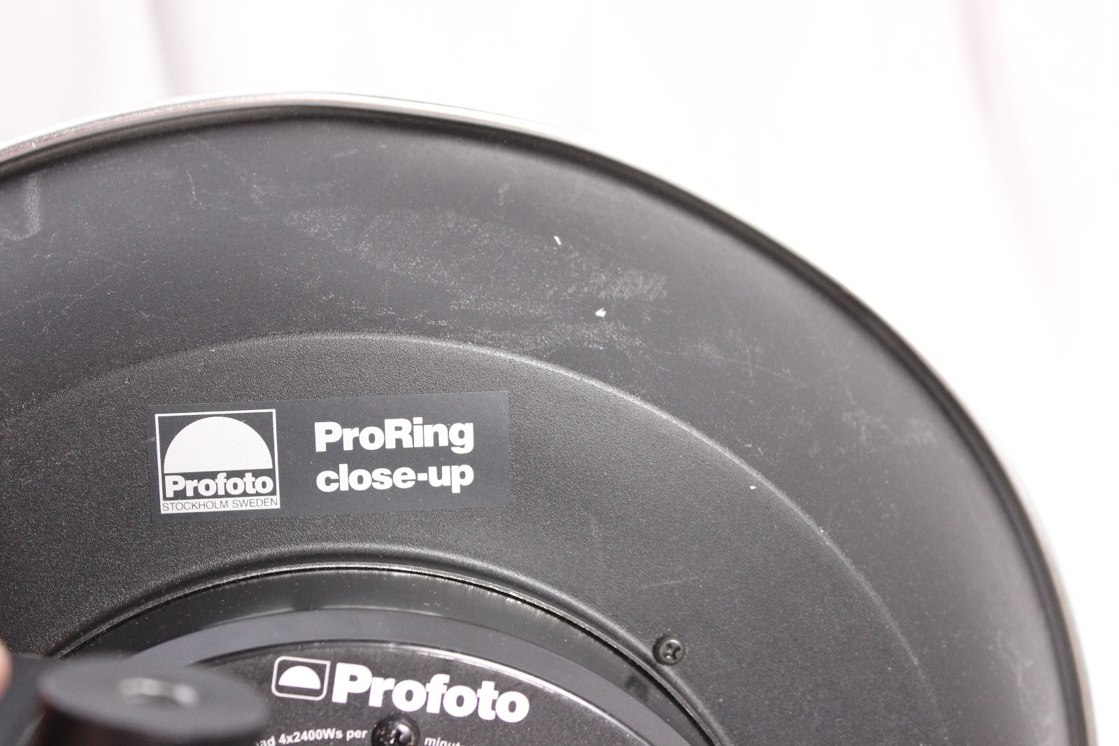 Profoto 300514 ProRing Plus Flash Head  with ProRing Close-UP reflector