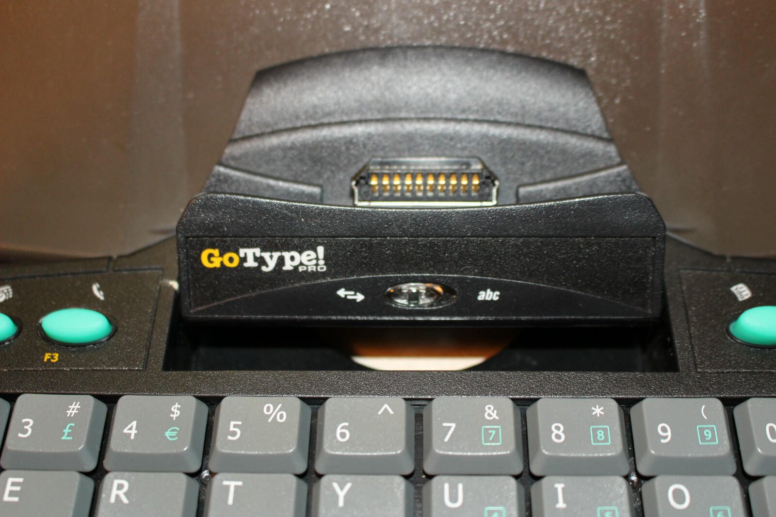 GoType Pro! LandWare PRO PALM Organizer P/N2500 - Untested Palm PDA