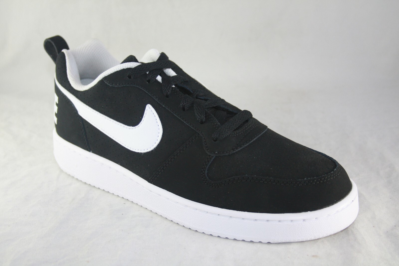 nike men's court borough low basketball shoe