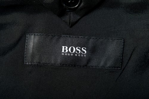 Pre-owned Hugo Boss "novan5/ben2" Men's 100% Wool Slim Two Button Suit Us 38r It 48r In Multicolor