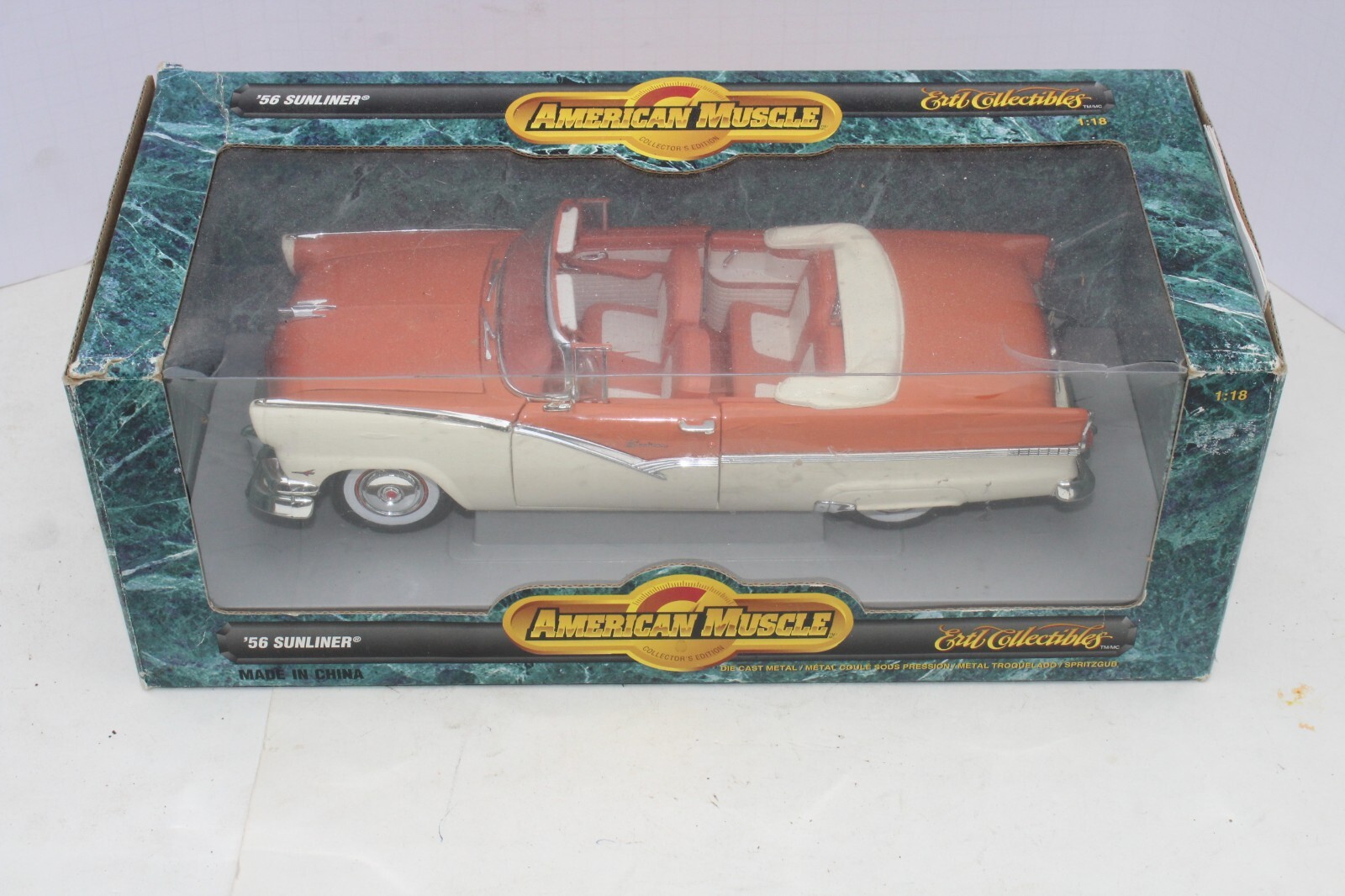 1956フォードサンライナー　コンバーチブル 1/18 ERTL アーテル 1956 1/18フォードフェアレーンサンライナーアーテルターコイズ