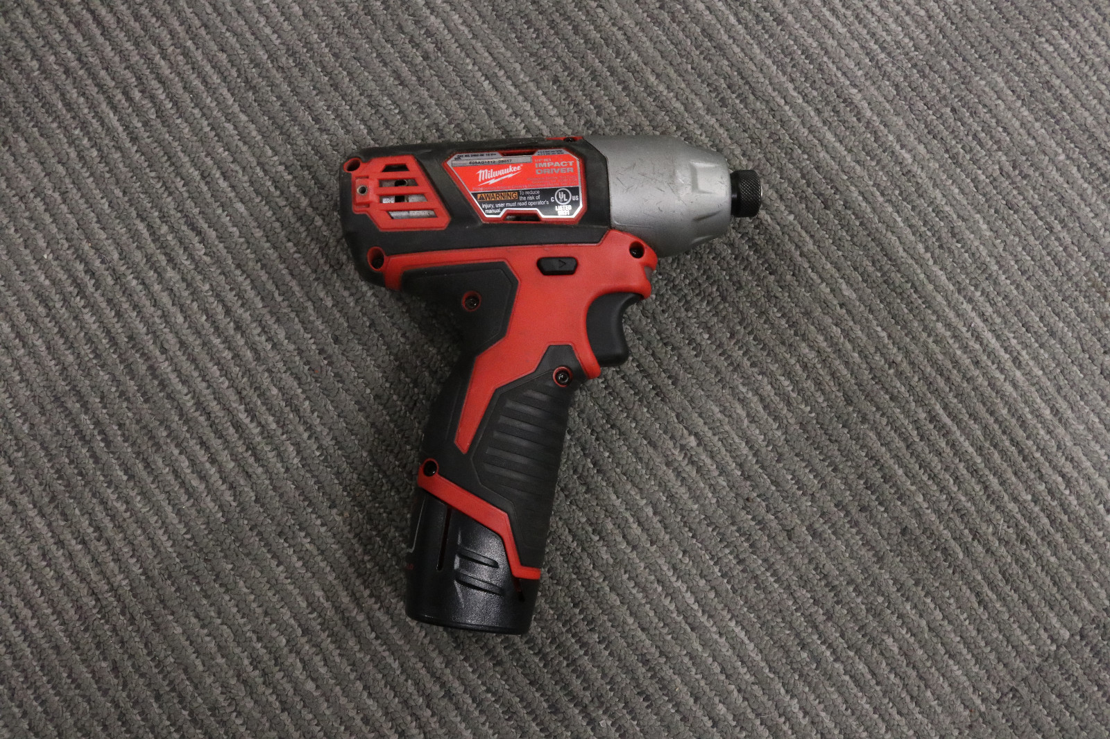 Milwaukee 2462-20 12V 1/4