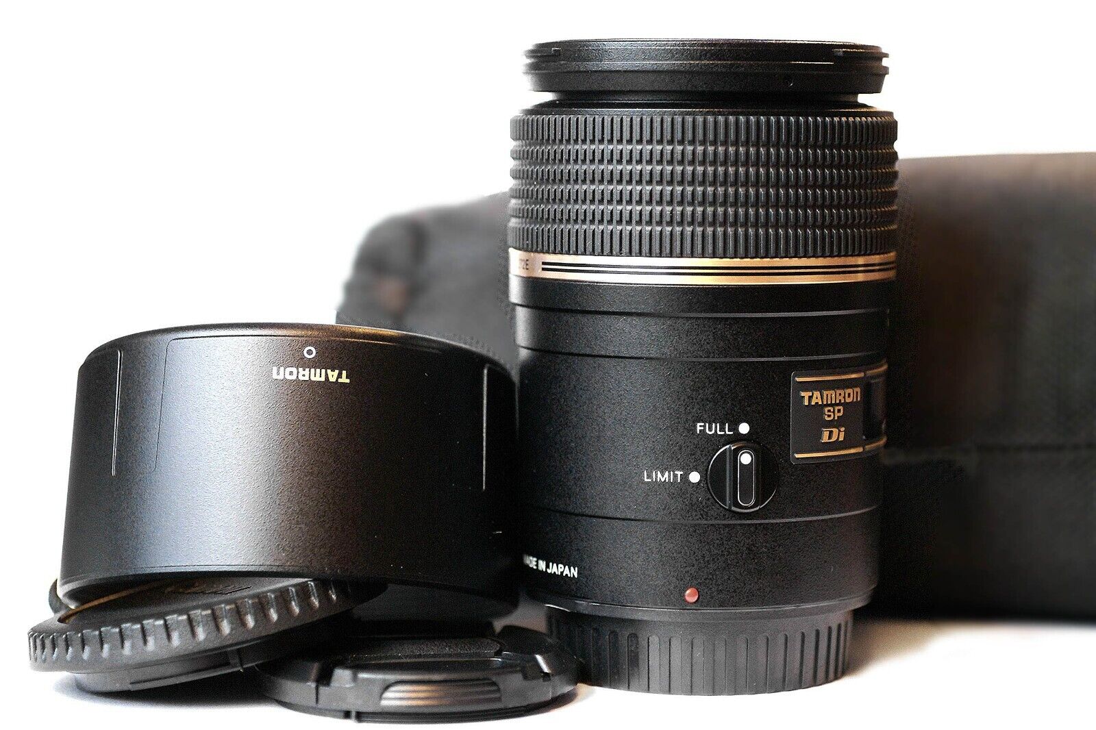 Tamron 90mm f/2.8 AF Di SP 272E Macro Lens for Sony A Mount Tamron 90mm f/2.8 AF Di SP 272E Macro Lens for Sony A Mount