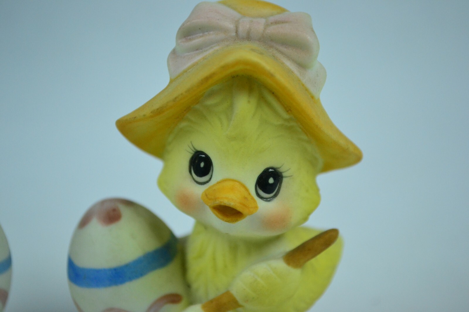 Vintage Pair of Lefton China Hand Painted Easter Chicks Painting Eggs