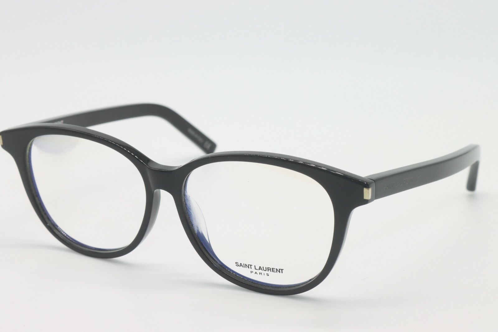 洋書 Yves Saint Laurent The UniverseofFashion s-l1200.jpg