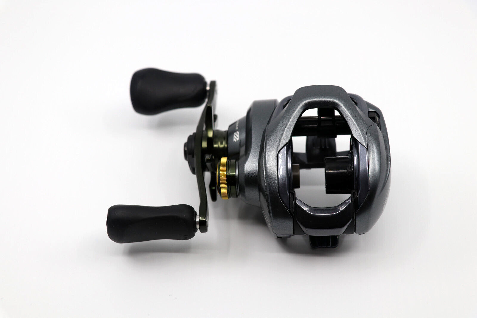 Shimano Curado DC Baitcasting Reel CUDC151HG (Missing Spool)