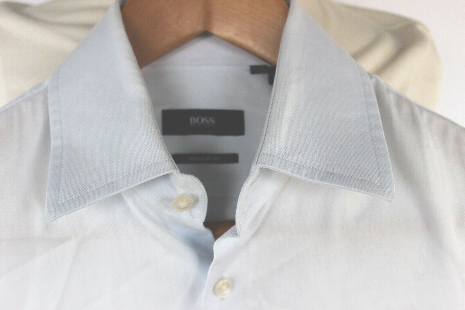 Hugo Boss Men's Athletic Fit L Barrel Portofino Cocktail Cuff Shirt Blue D5