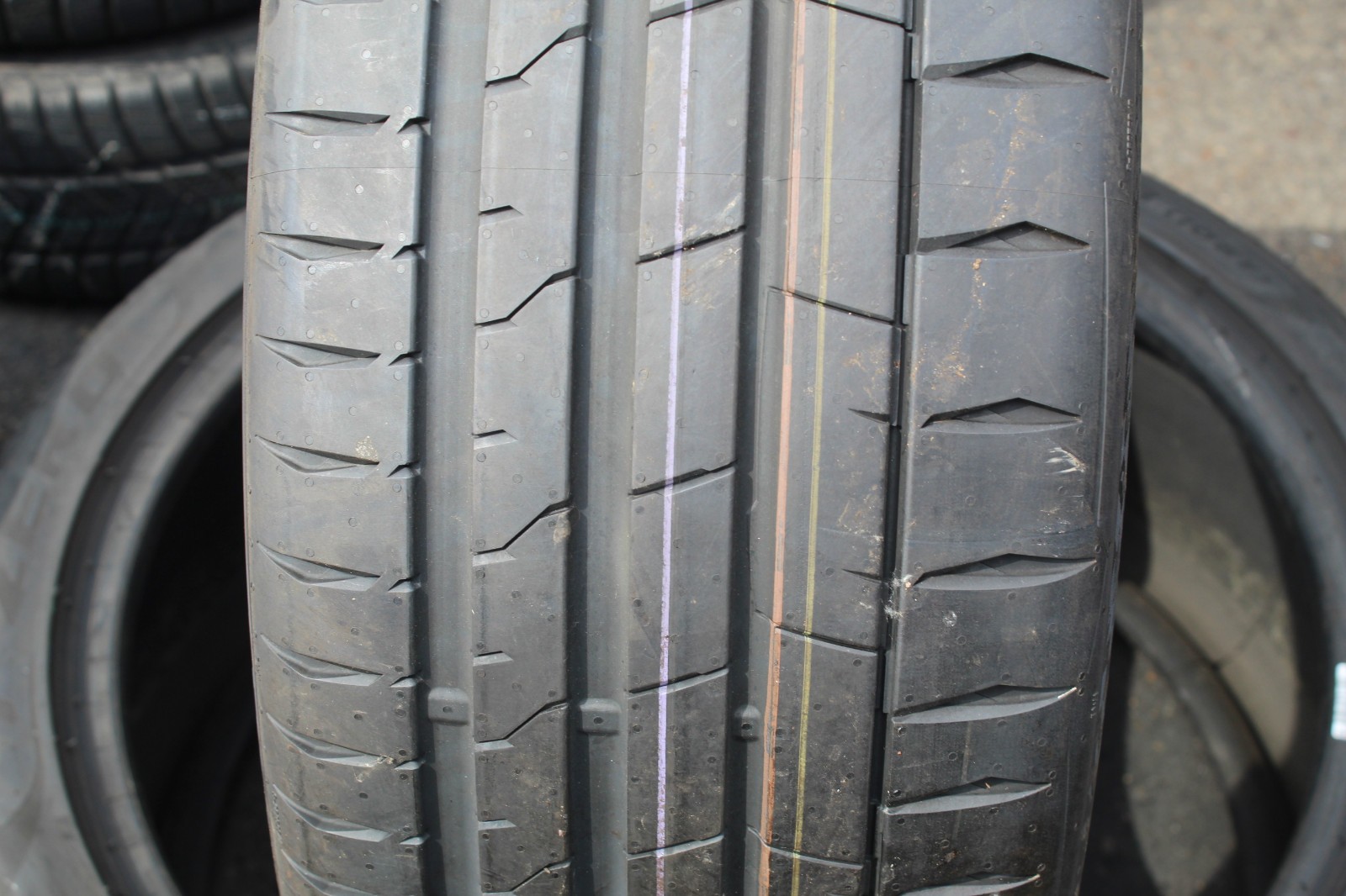 New 245 45 19 Continental, SC 7, XL, 102Y x1 Single Tyre (F1_tyres) L3696