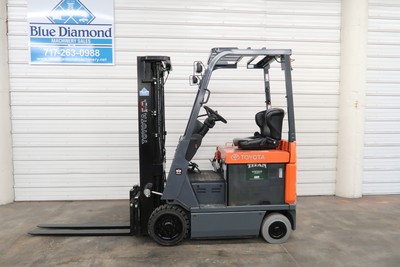 2013' Toyota 7FBCU15, 3,000# Electric Forklift, 3 Stage, S/S, 682 Hours!